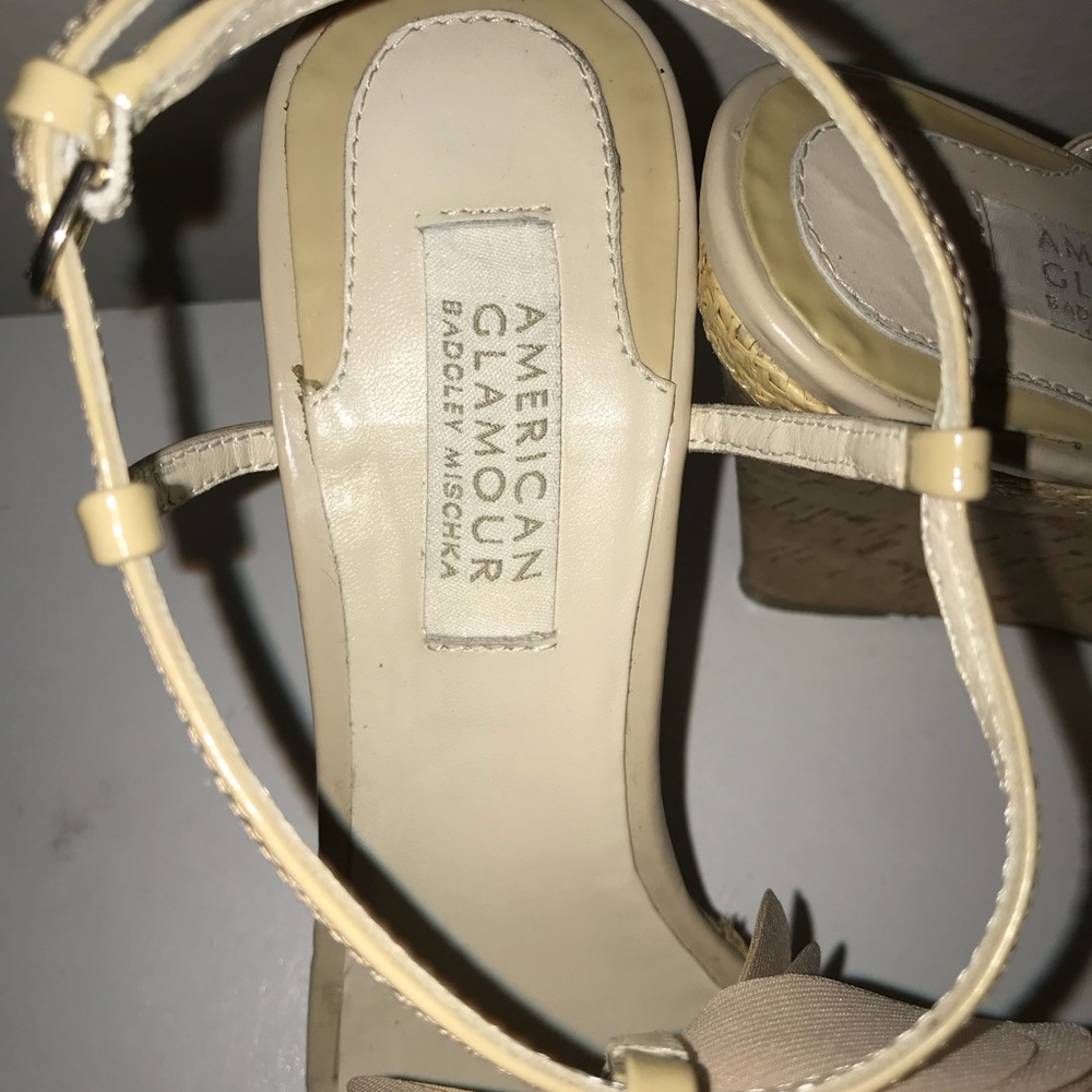 Badgley Mischka American Glamour cork wedge heels - Picture 6 of 6